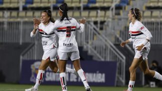 São Paulo vence clássico e avança na Copa do Brasil Feminina São Paulo vence clássico e avança na Copa do Brasil Feminina