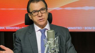 Marinho defende mobilização popular como pressão contra escala 6 por 1 Marinho defende mobilização popular como pressão contra escala 6 por 1