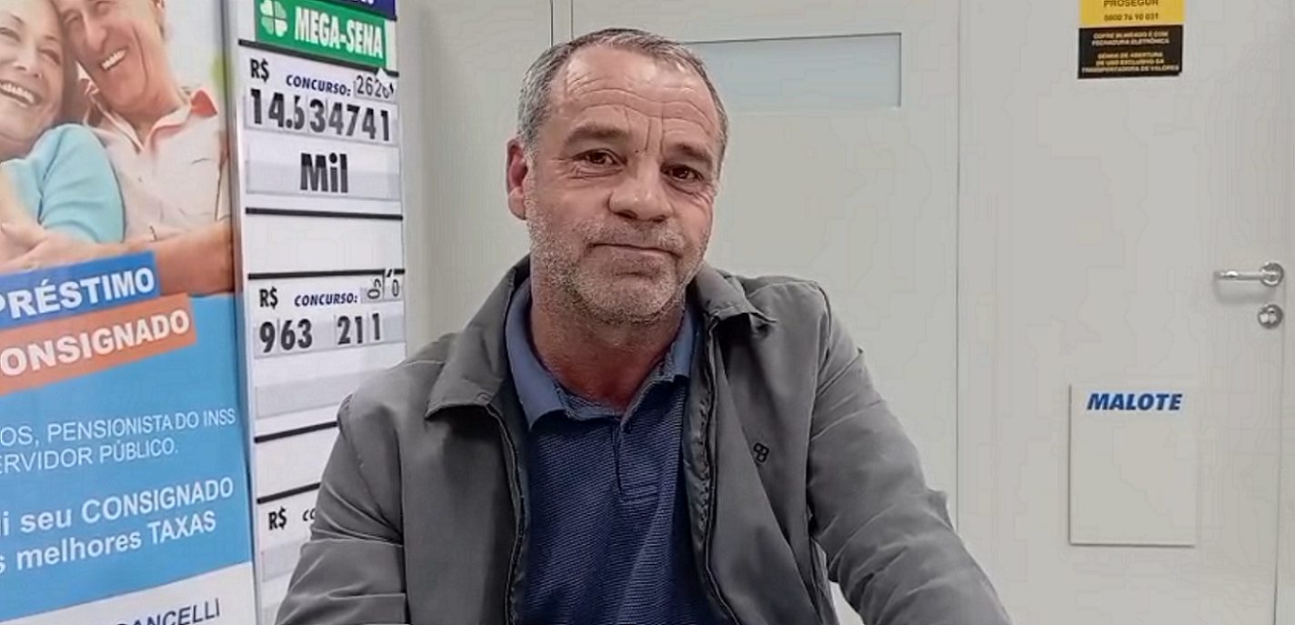 Gerente de lotérica em Cascavel celebra prêmio milionário da Lotofácil: 'Gratificante'