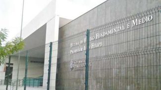 Autoridades lamentam ataque que deixou dois mortos em escola no Ceará Autoridades lamentam ataque que deixou dois mortos em escola no Ceará