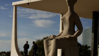 STF adia conclusão de julgamento sobre sigilo de buscas na internet