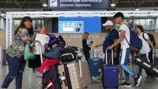 Galeão deve chegar a 30 milhões de passageiros em 3 anos, diz ministro