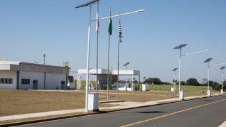 Toyota suspende produção no país após chuva destruir fábrica em SP Toyota suspende produção no país após chuva destruir fábrica em SP