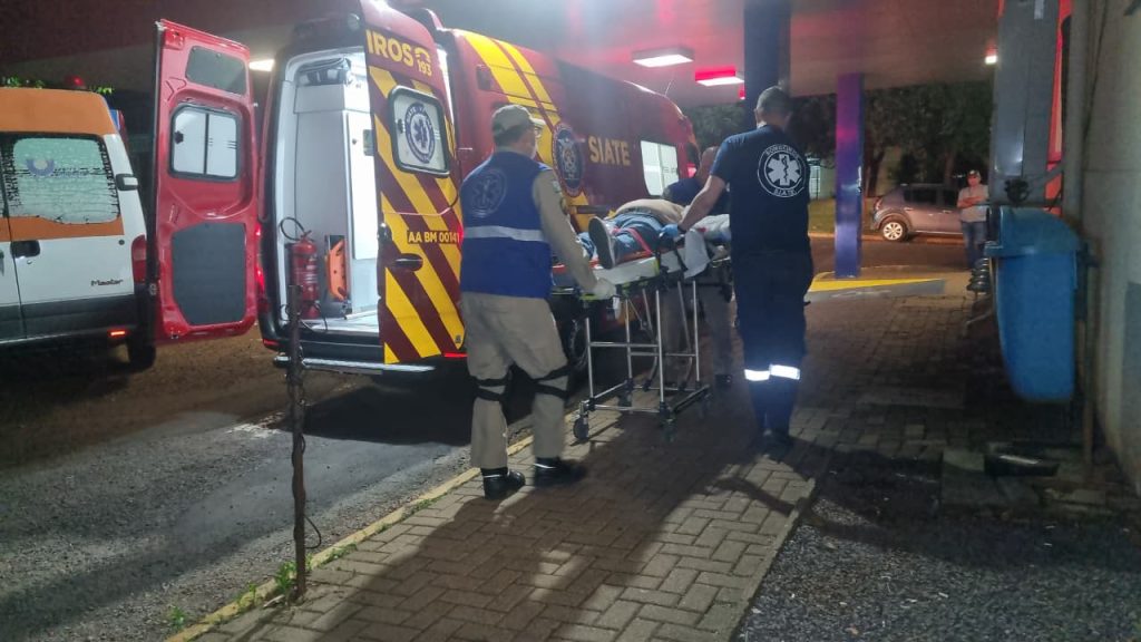 Idoso é atropelado por ônibus na Avenida Brasil e levado ao HUOP; Siate e médico foram chamados