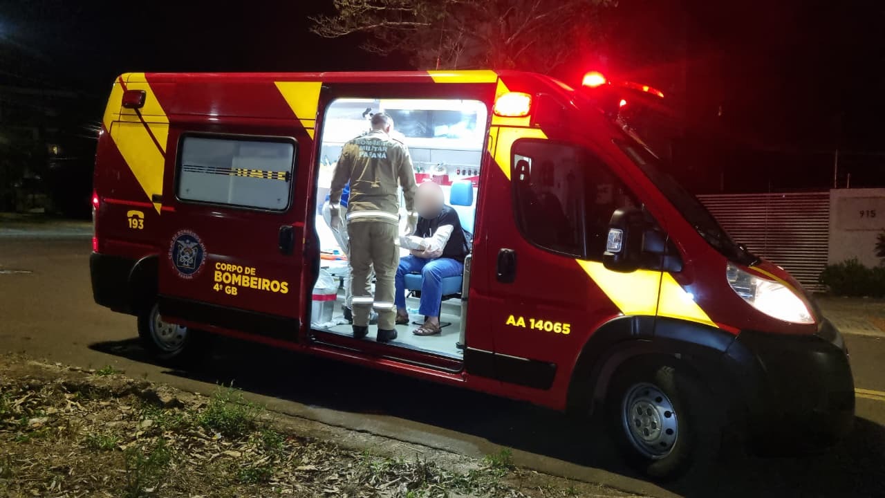 Piloto quebra o punho em acidente no Coqueiral; Motorista foge após a batida