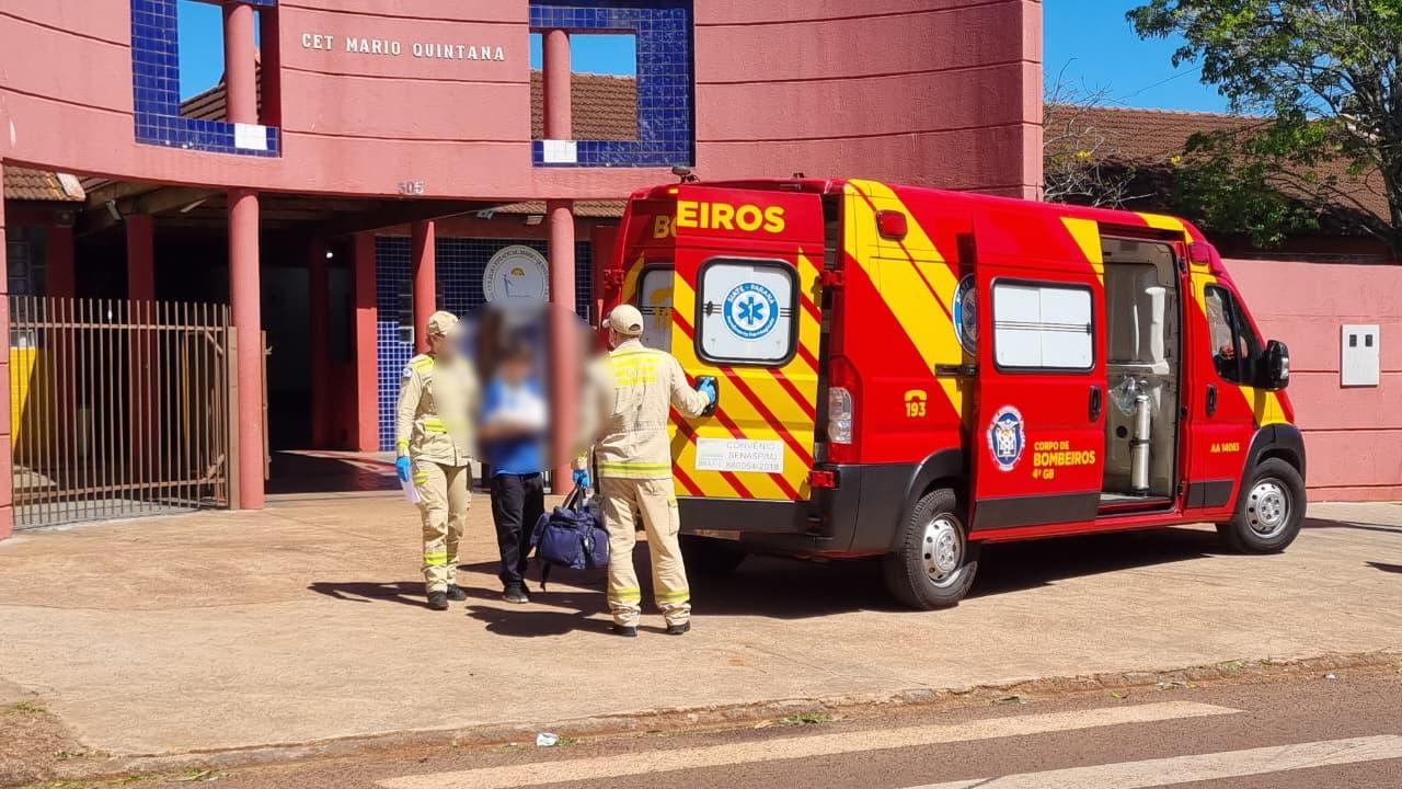 Com fratura no braço, adolescente é socorrido no Colégio Mário Quintana