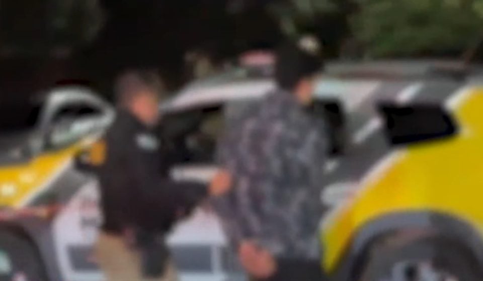 Jovem mata madrasta com golpes de canivete durante briga por máquina de lavar no Paraná