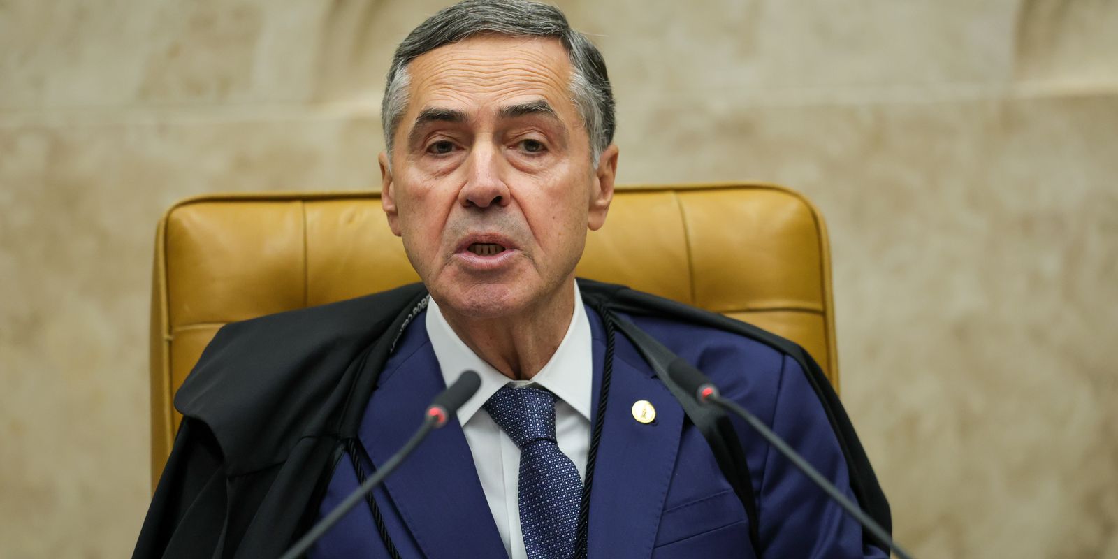 Barroso diz que STF deve avaliar reação contra sanções dos EUA Barroso diz que STF deve avaliar reação contra sanções dos EUA