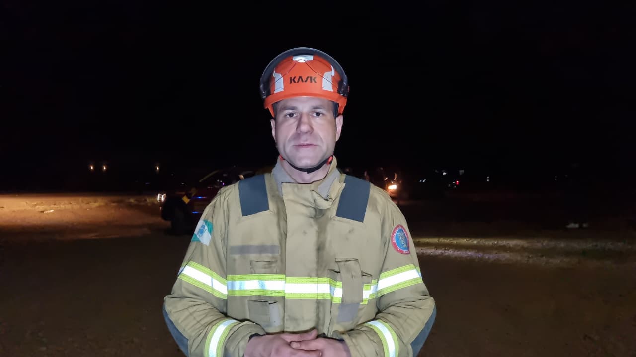 "Uma das vítimas foi ejetada do veículo", enfatiza o Oficial do Corpo de Bombeiros sobre grave acidente na BR-277, em Cascavel "Uma das vítimas foi ejetada do veículo", enfatiza o Oficial do Corpo de Bombeiros sobre grave acidente na BR-277, em Cascavel