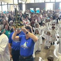 Imagem referente a Romaria traz Padroeira de Aparecida do Norte e lota Catedral em Cascavel