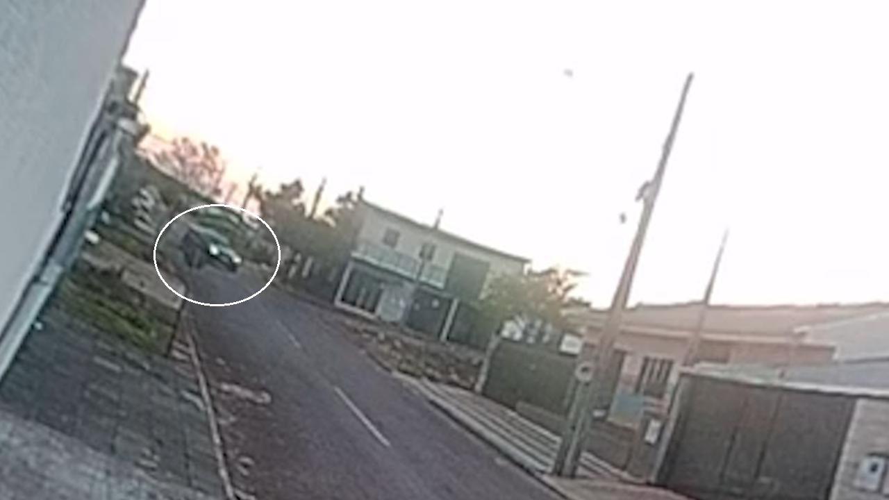 Novas imagens flagram Fiesta rondando bairro onde adolescente sofreu tentativa de sequestro em Cascavel