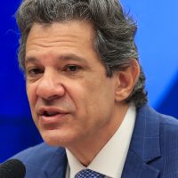 Imagem referente a Haddad minimiza efeitos do tarifaço norte-americano