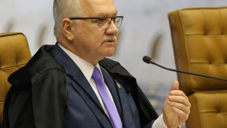 STF inicia cerimônia de posse de Fachin na presidência da Corte