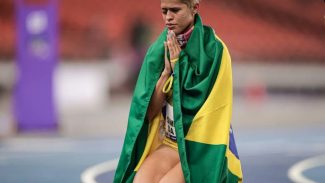 Thalita Simplício é tetra mundial nos 400 metros classe T11 Thalita Simplício é tetra mundial nos 400 metros classe T11