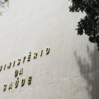 União estabelece protocolo para casos de intoxicação por metanol Imagem referente a União estabelece protocolo para casos de intoxicação por metanol