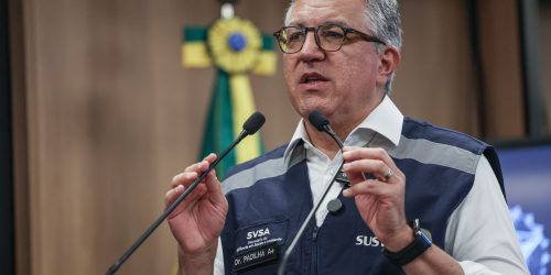 Padilha determina notificação de casos de intoxicação por metanol Imagem referente a Padilha determina notificação de casos de intoxicação por metanol