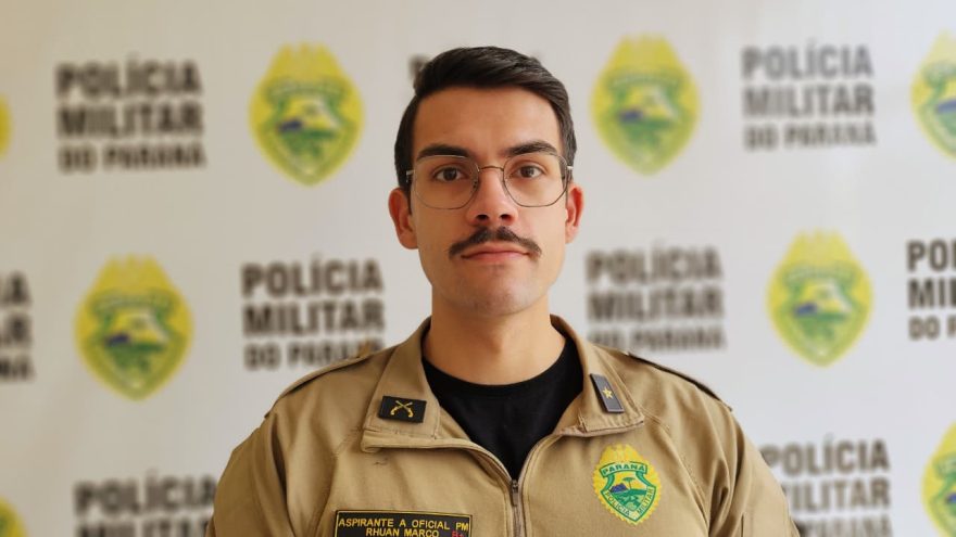 Homem que aplicava golpes na internet usava o dinheiro para jogos de azar e para comprar drogas, diz PM