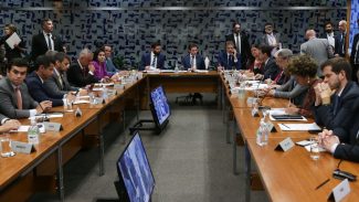 Câmara pode votar amanhã tornar crime hediondo adulterar alimentos Câmara pode votar amanhã tornar crime hediondo adulterar alimentos