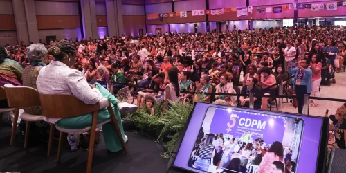 Imagem referente a Brasília: conferencistas exigem políticas para todas as “mulheridades”