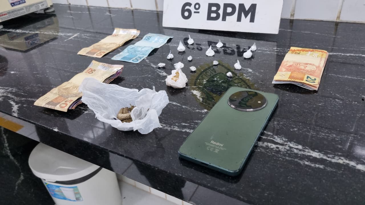 Drogas são apreendidas e dupla levada à Delegacia após ação do Policial Madril com o Choque
