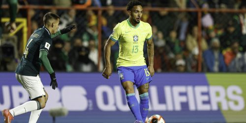 Imagem referente a Lateral Vitinho é convocado para defender a seleção brasileira