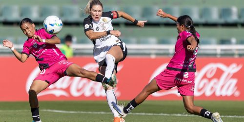 Libertadores Feminina: Corinthians inicia busca pelo hexa com empate Imagem referente a Libertadores Feminina: Corinthians inicia busca pelo hexa com empate
