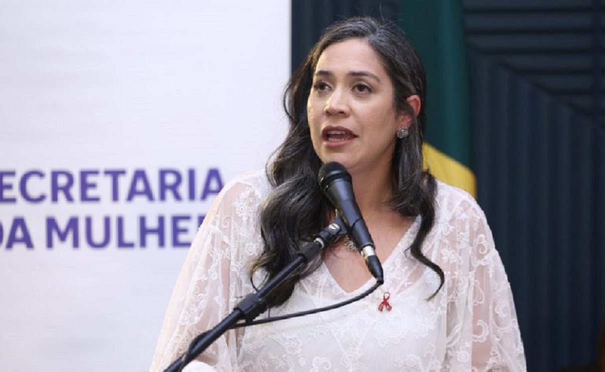 SUS passa a oferecer exames e medicamentos para mulheres no climatério e menopausa SUS passa a oferecer exames e medicamentos para mulheres no climatério e menopausa