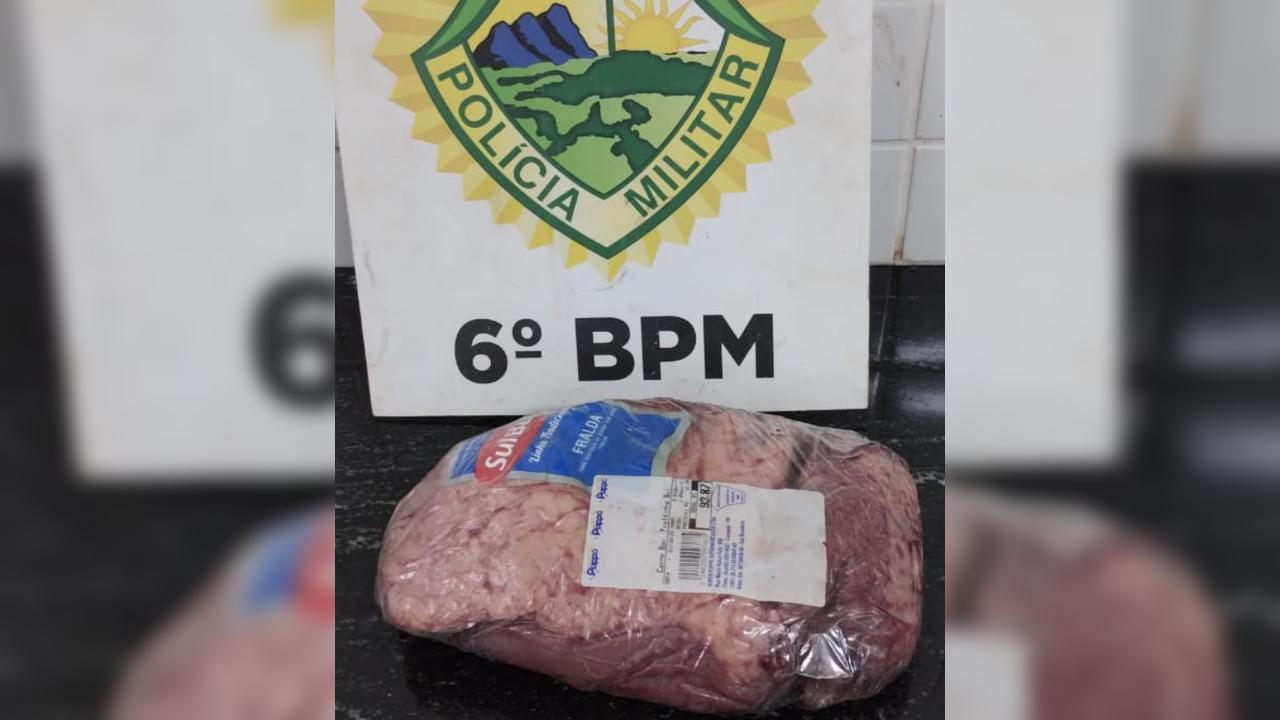 Churrasco cancelado! Casal é flagrado furtando peça de picanha em supermercado na Região Norte Churrasco cancelado! Casal é flagrado furtando peça de picanha em supermercado na Região Norte
