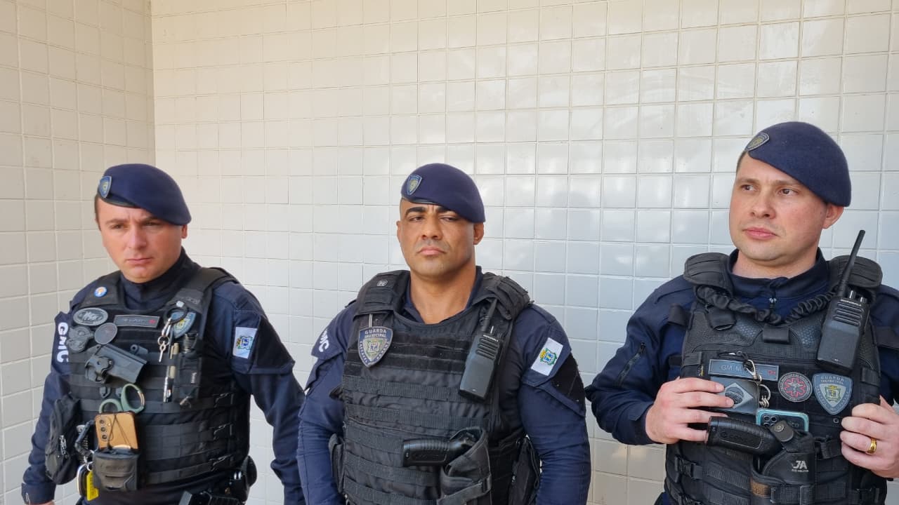 Homem que tentou matar a irmã possui condenações por tráfico de drogas, relata GM Homem que tentou matar a irmã possui condenações por tráfico de drogas, relata GM