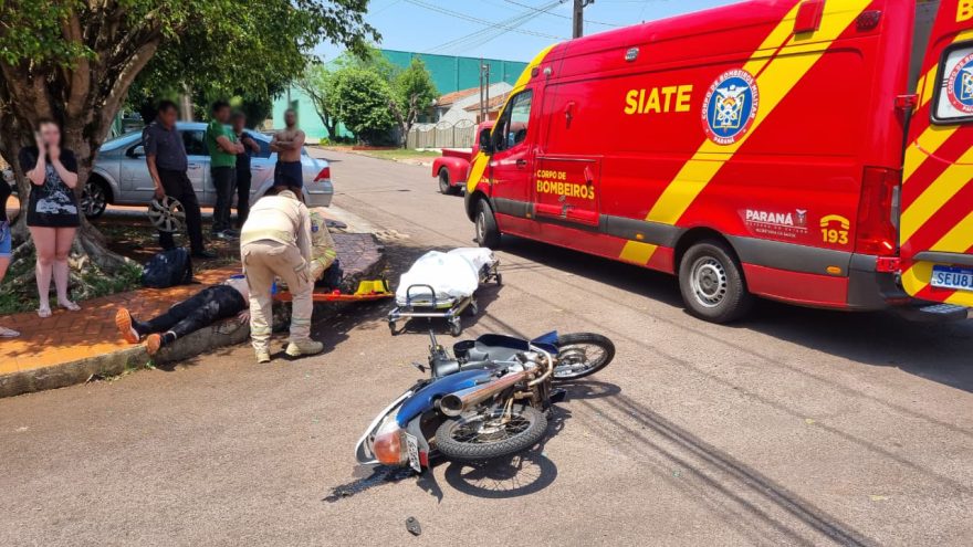Motociclista fica ferido em colisão com carro no Bairro São Cristóvão, em Cascavel