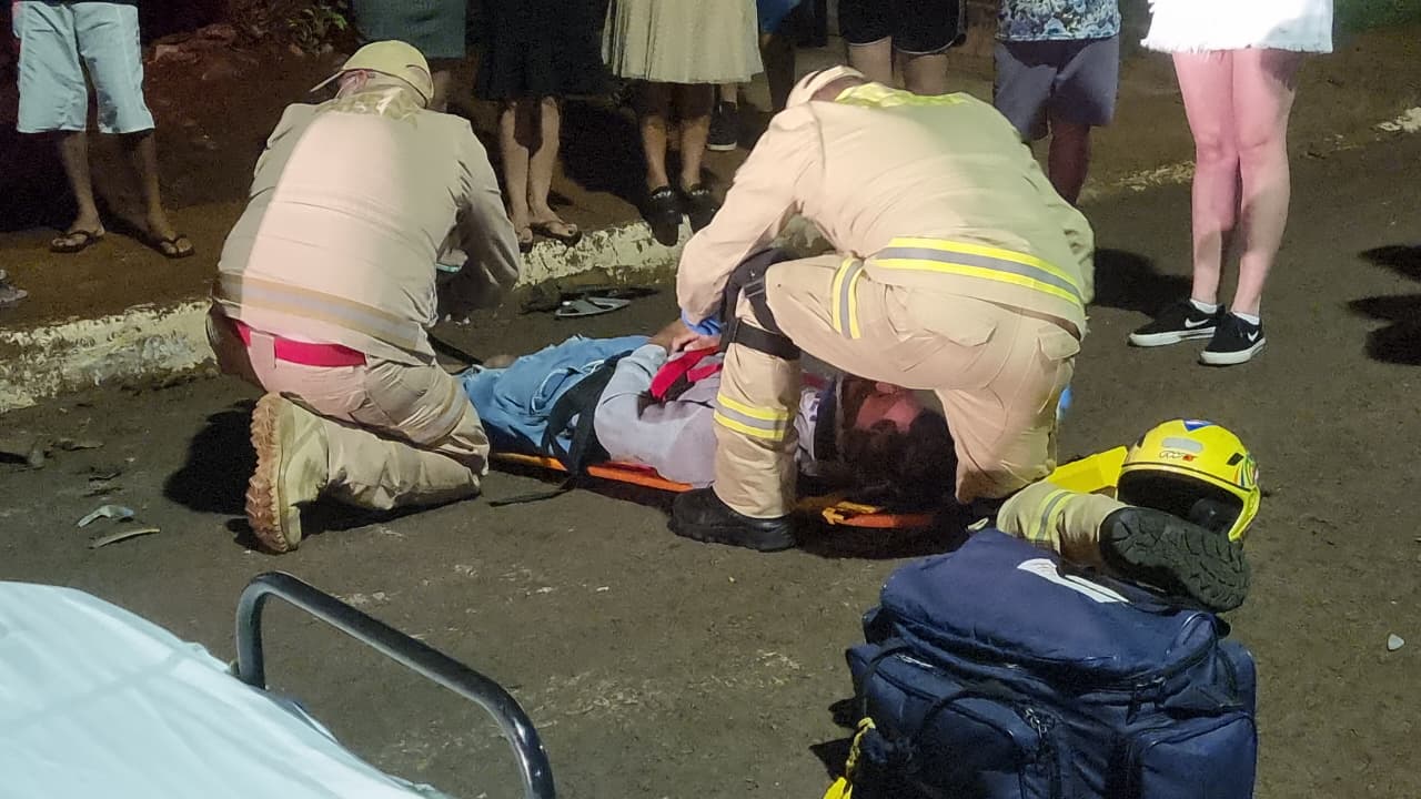 Jovem fica ferido após acidente no Bairro Morumbi em Cascavel Jovem fica ferido após acidente no Bairro Morumbi em Cascavel