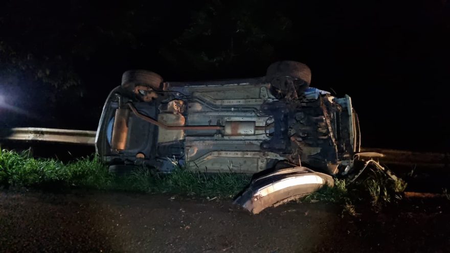 Tracker bate e é abandonada após acidente na BR-369, em Cascavel