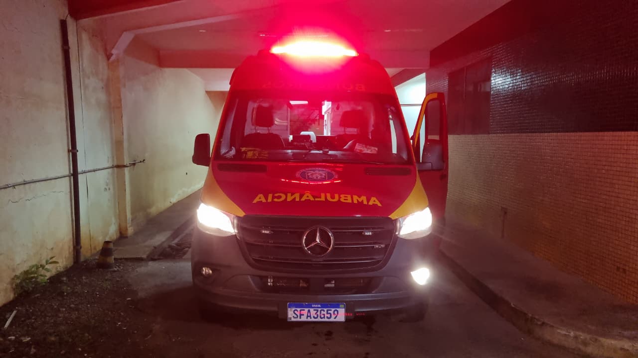 Homem de 30 anos sofre agressão por grupo no bairro Santa Cruz, em Cascavel