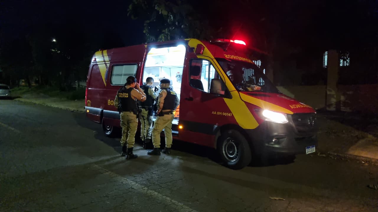 Briga entre cunhados termina com jovem esfaqueado; PM e Siate são mobilizados ao Nova Cidade