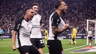 Corinthians volta a vencer em casa pelo Brasileirão após sete rodadas Corinthians volta a vencer em casa pelo Brasileirão após sete rodadas