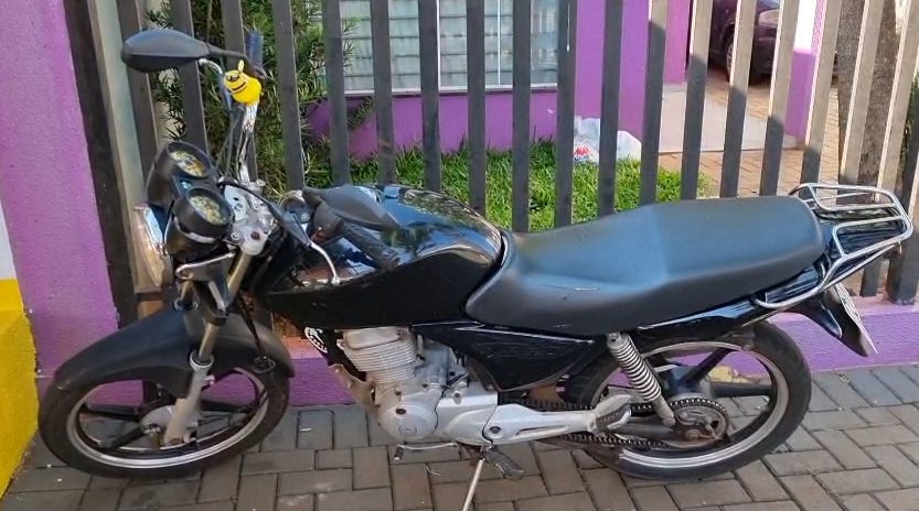 Casal fica ferido em acidente de trânsito na Rua Altemar Dutra