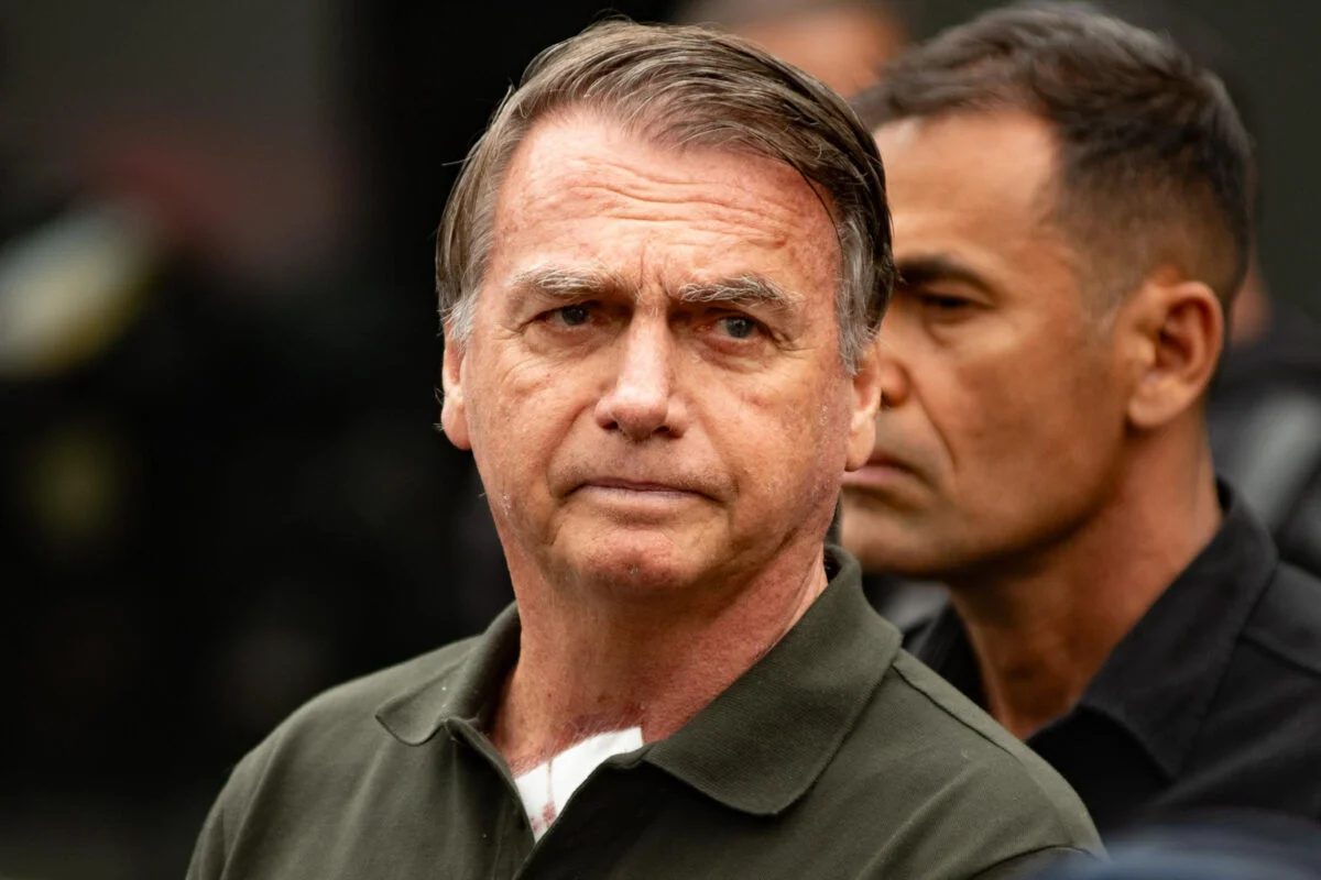Espiritualidade em dia: Bolsonaro pede ao STF para receber grupo de oração de Michelle Espiritualidade em dia: Bolsonaro pede ao STF para receber grupo de oração de Michelle