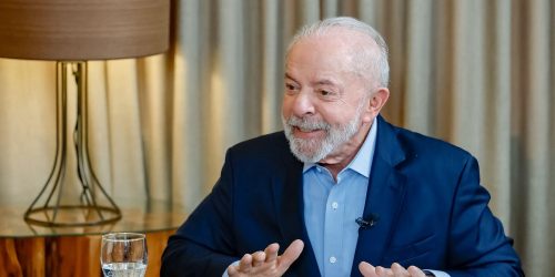 Trump diz a Lula que Brasil e EUA se darão bem juntos Imagem referente a Trump diz a Lula que Brasil e EUA se darão bem juntos