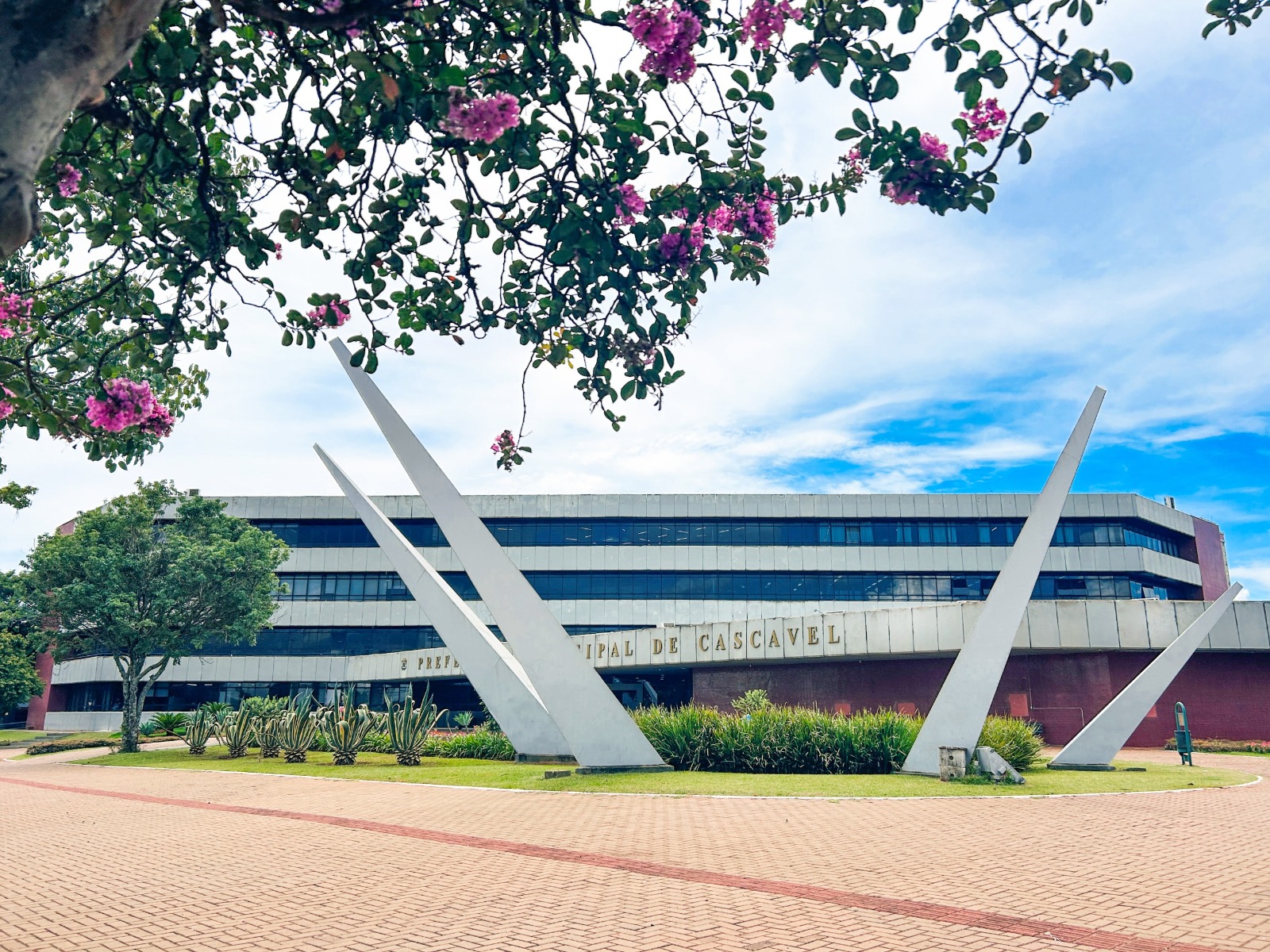 Prefeitura de Cascavel lança consulta pública sobre inovação na gestão da frota municipal Prefeitura de Cascavel lança consulta pública sobre inovação na gestão da frota municipal