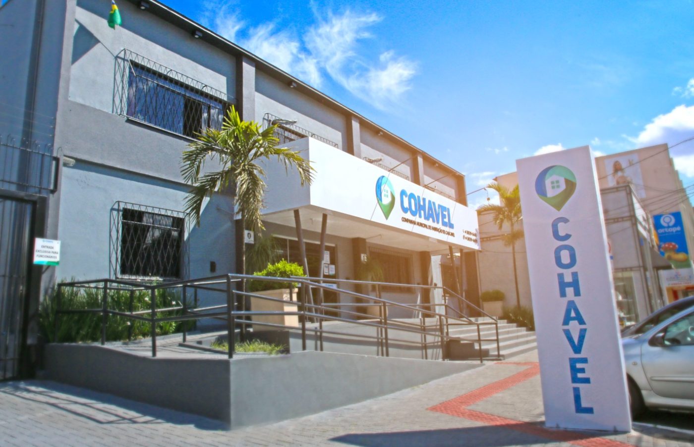 Câmara de Cascavel aprova regularização e mais de 100 famílias podem ter casa própria no Madevani Câmara de Cascavel aprova regularização e mais de 100 famílias podem ter casa própria no Madevani