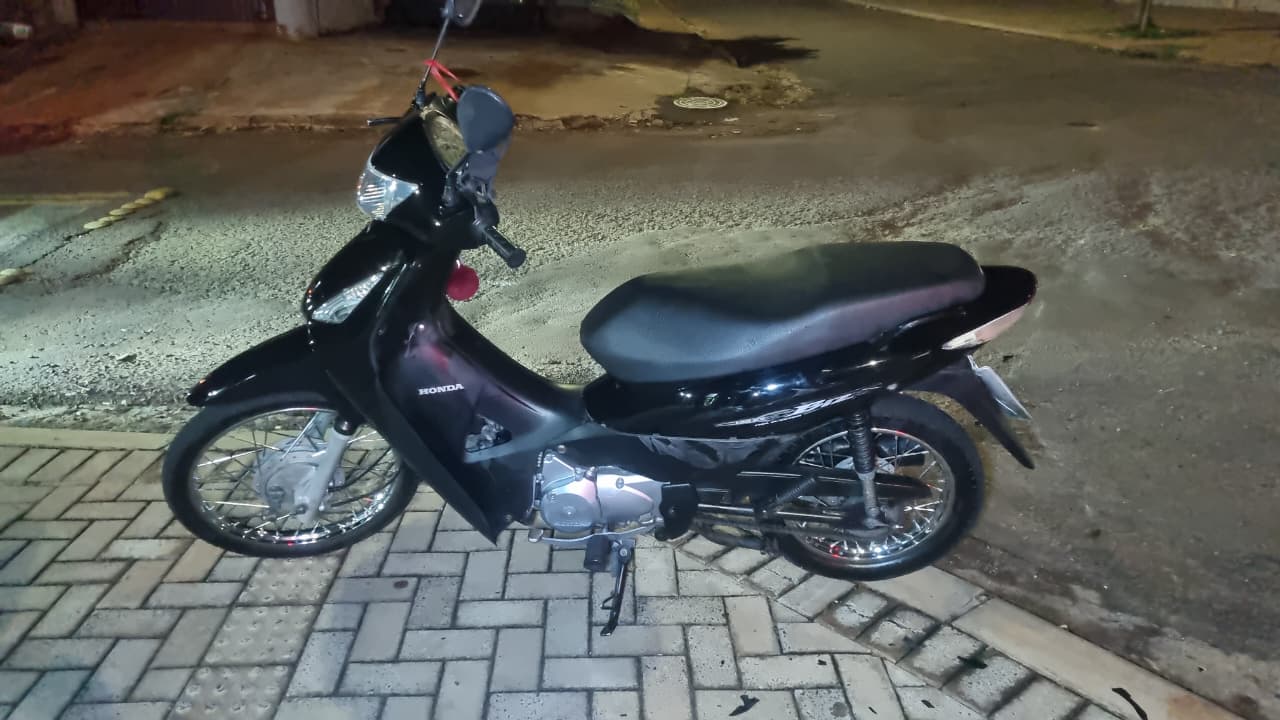 Mulher fica ferida após acidente no Bairro Santa Cruz em Cascavel