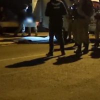Imagem referente a Corpo de homem morto em confronto no Veneza é recolhido pelo IML