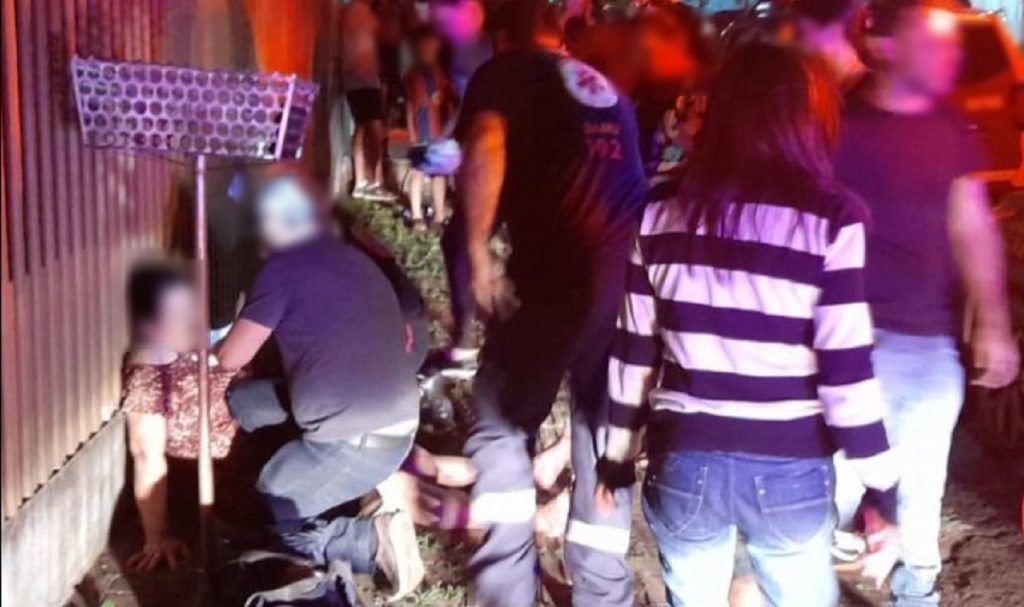 Homem é preso em flagrante após esfaquear esposa durante discussão em Foz do Iguaçu