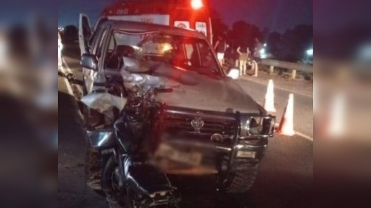 Motorista de caminhonete é linchado após atropelar e matar jovem no Jardim Industriário Motorista de caminhonete é linchado após atropelar e matar jovem no Jardim Industriário