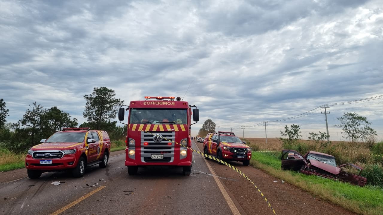 Grave acidente de trânsito entre Cascavel e Corbélia deixa BR-369 totalmente interditada Grave acidente de trânsito entre Cascavel e Corbélia deixa BR-369 totalmente interditada