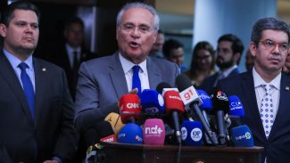 Renan Calheiros será relator do projeto de isenção do IR no Senado Renan Calheiros será relator do projeto de isenção do IR no Senado