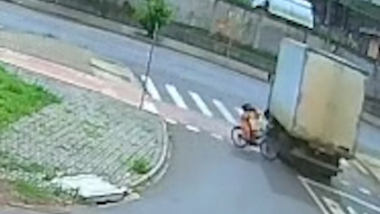 Veja momento em que homem bate em caminhão na Avenida Piquiri