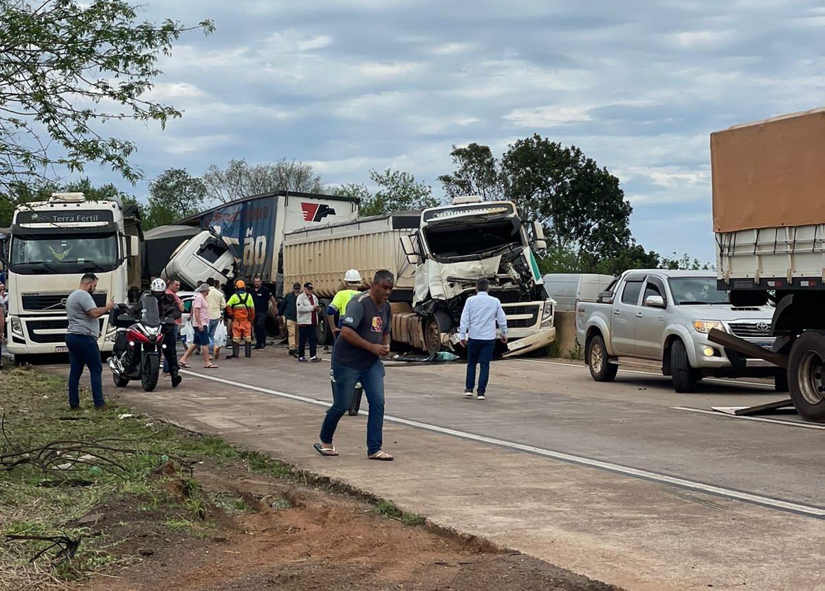 Morte na BR-163: Grave acidente ainda deixou cinco feridos, segundo a PRF