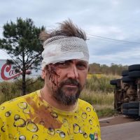 Imagem referente a Sobrevivente: motorista de caminhão conta como saiu do veículo tombado na BR-369
