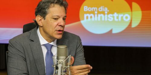 Haddad: estudo do governo avalia tarifa zero no transporte público Imagem referente a Haddad: estudo do governo avalia tarifa zero no transporte público